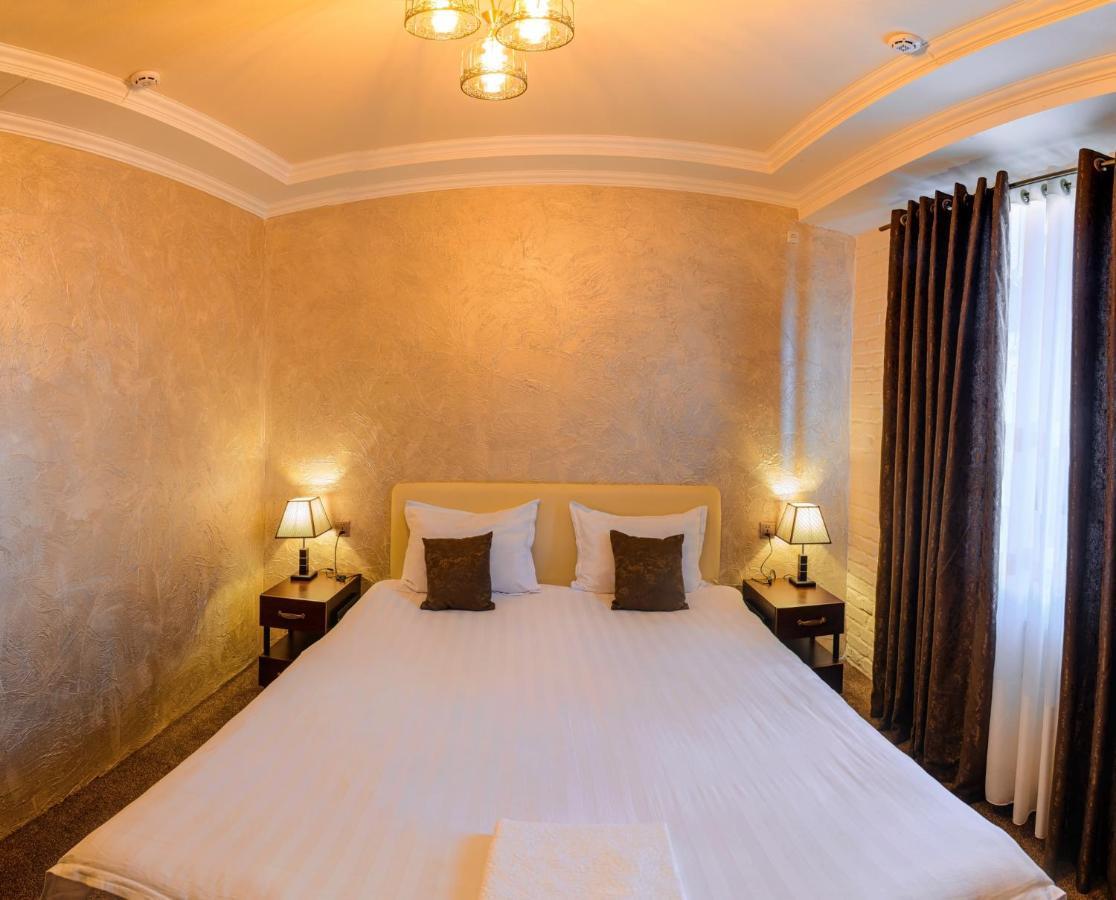 Usman Hotel Samarkand Exterior photo