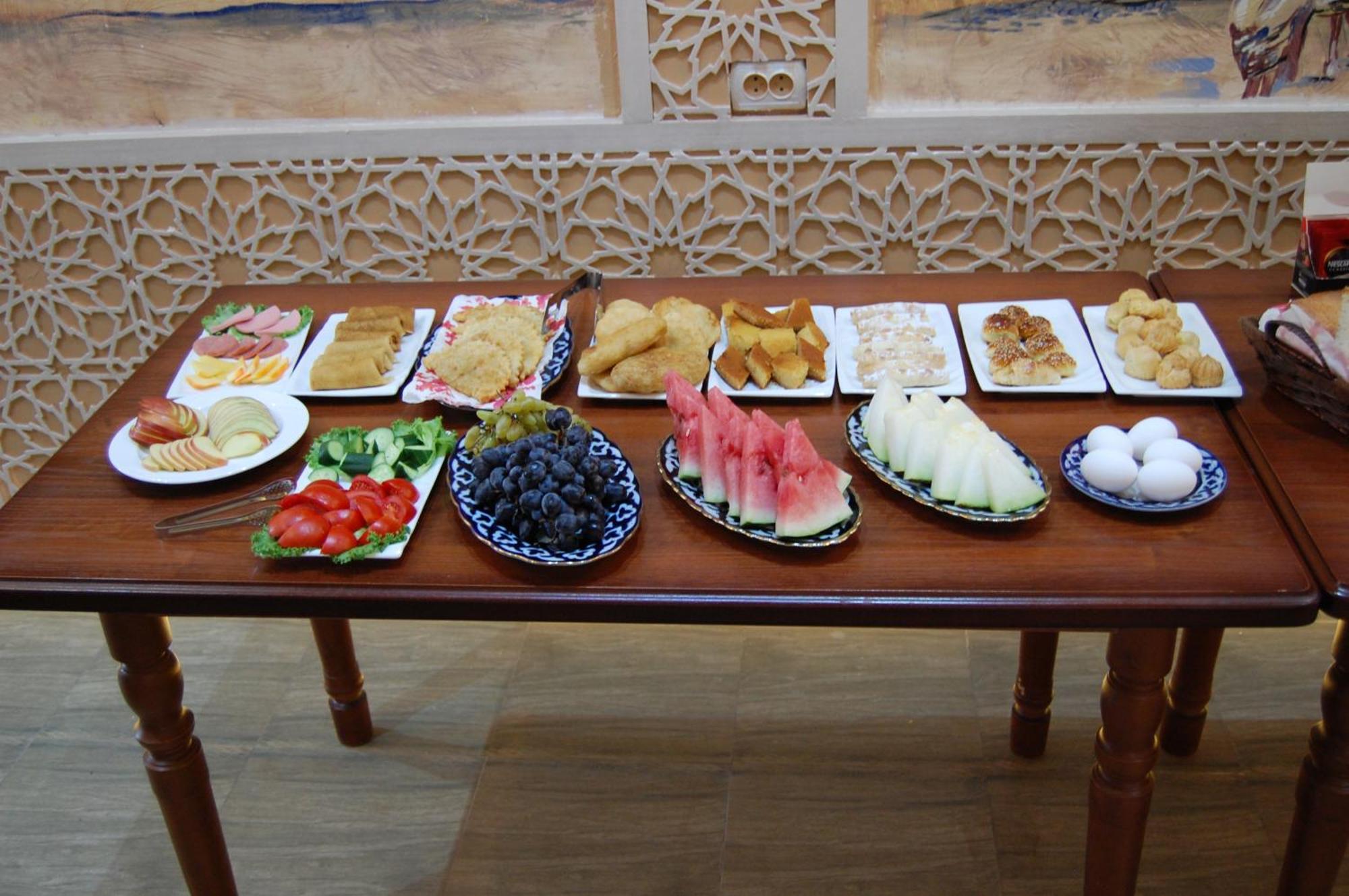 Usman Hotel Samarkand Exterior photo