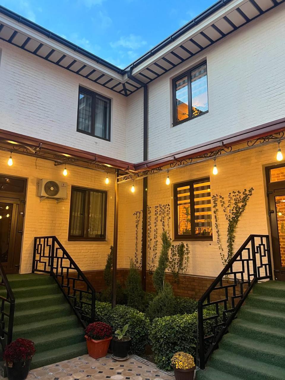 Usman Hotel Samarkand Exterior photo